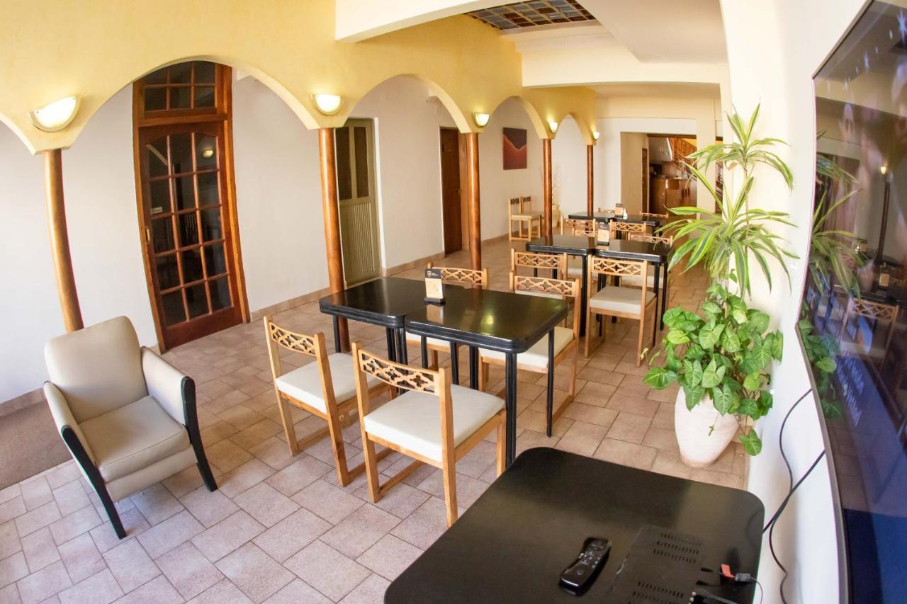 Hotel Provincia トレレウ エクステリア 写真