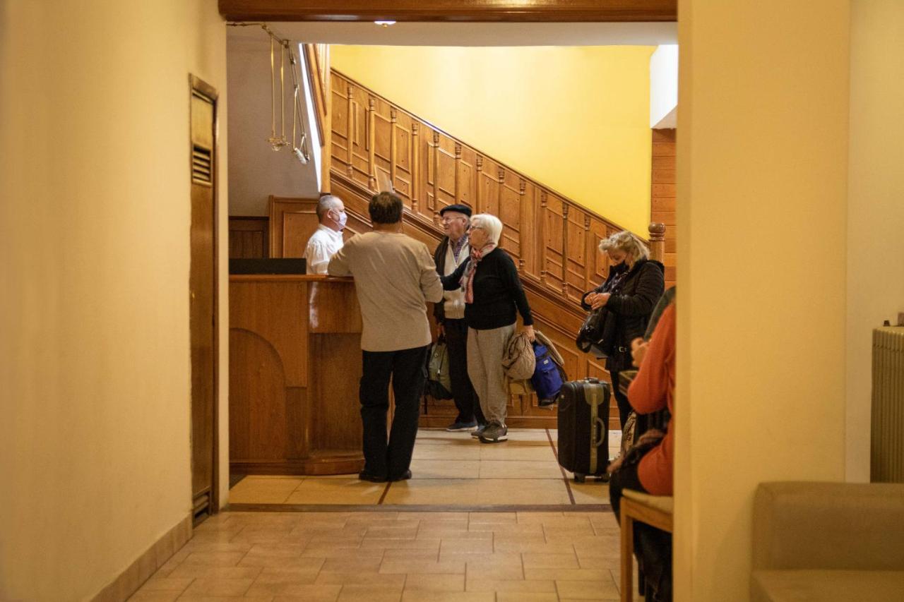 Hotel Provincia トレレウ エクステリア 写真