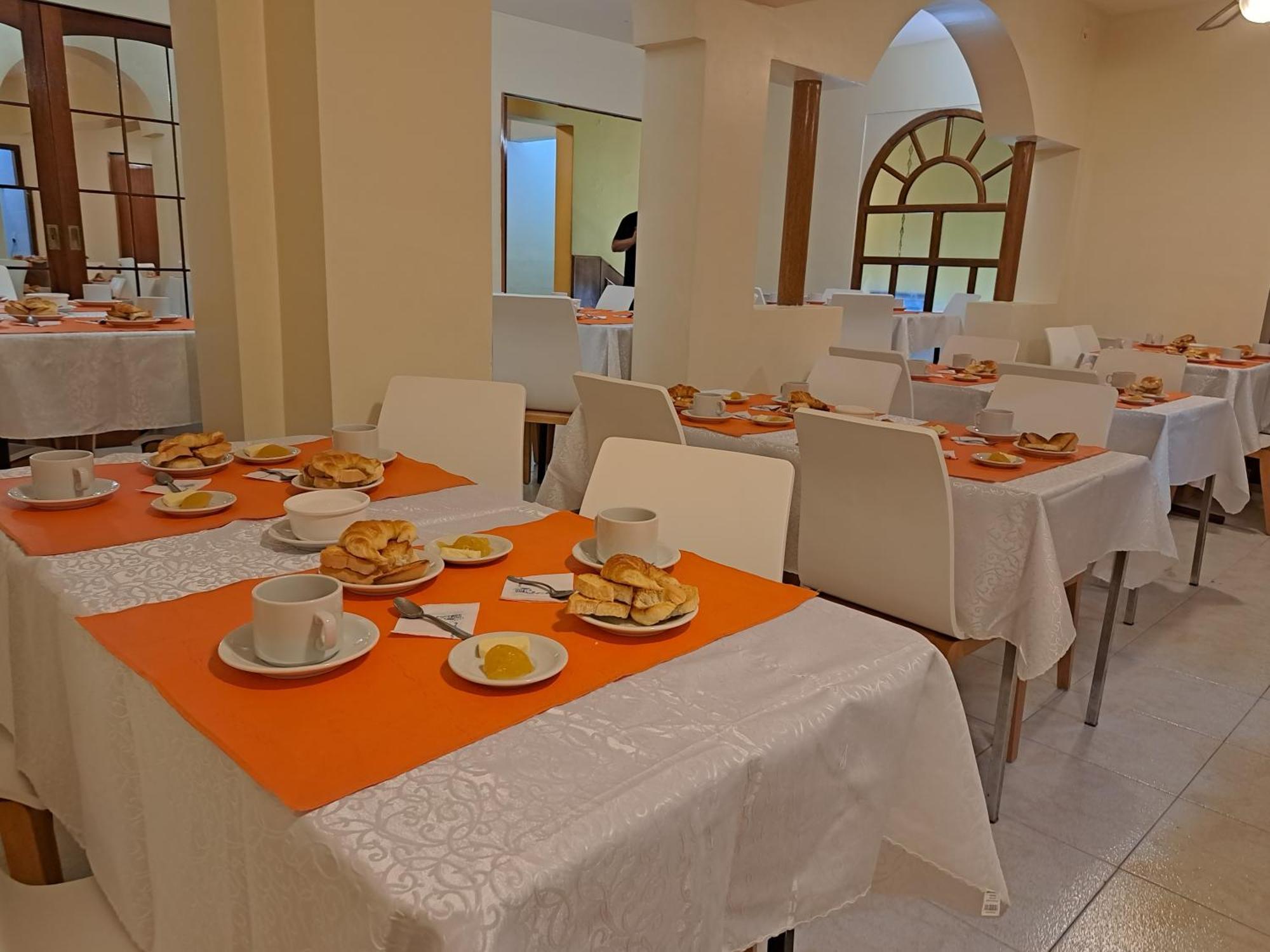 Hotel Provincia トレレウ エクステリア 写真